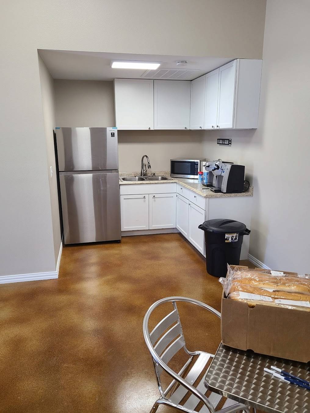 Coffee Bar and Fridge — Eagle Resorts RV Park